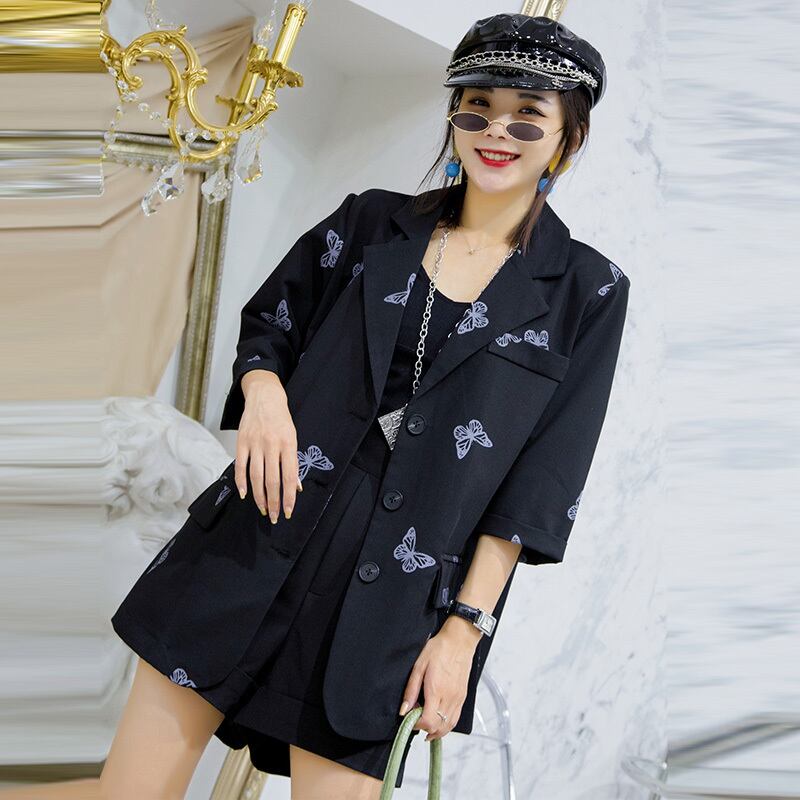 2020年の新しいファットmmツーピーススーツスーツジャケット年齢削減プラスサイズの女性の秋のショーツは薄く見え、西部の秋 ミックスインファッション99046427650