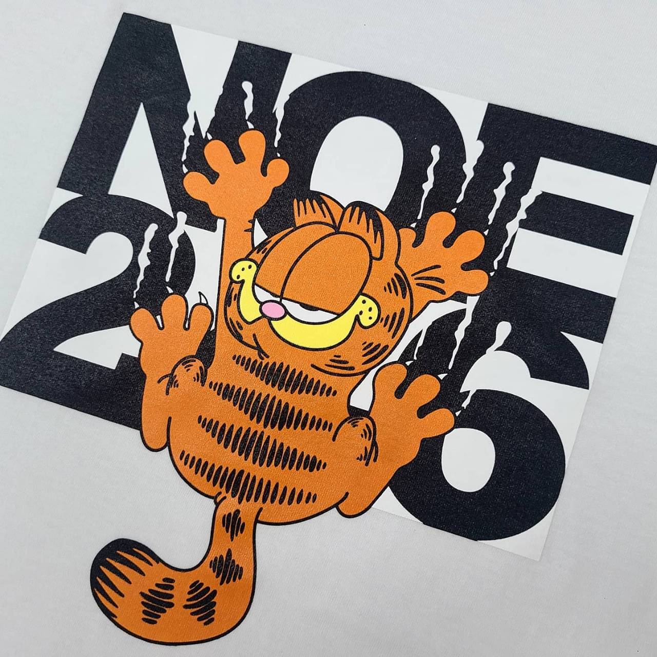 NOE246 “Can you here me meow?” tee | jinkinoko Store