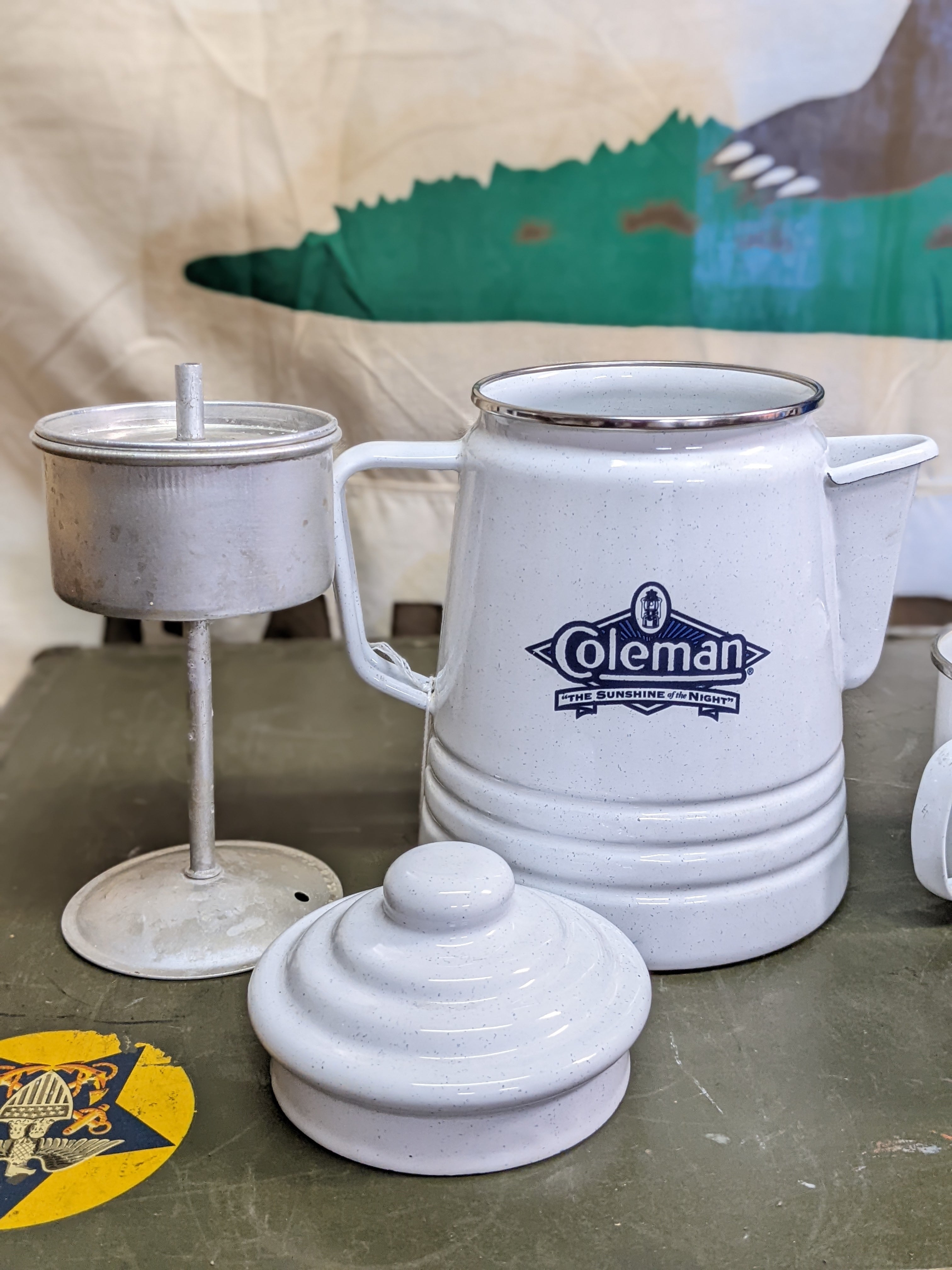 Vintage Coleman LemitedEdition Enamel Coffee Percolator＆Mag