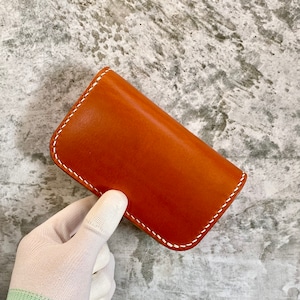 Middle Wallet（コニャック）