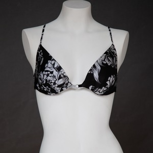 SWIM SWB001 Vストラップブラ Black print