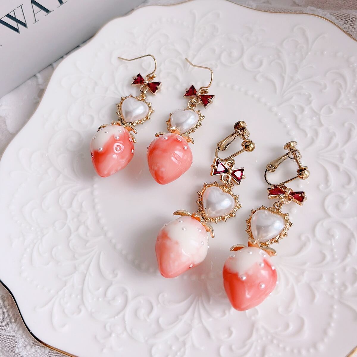 cotton flower】いちごミルクリボン ピアス/イヤリング | RosraiE.