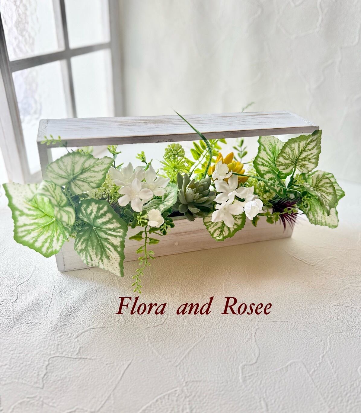 ミモザとデージーのスワッグ | Flora and Rosee