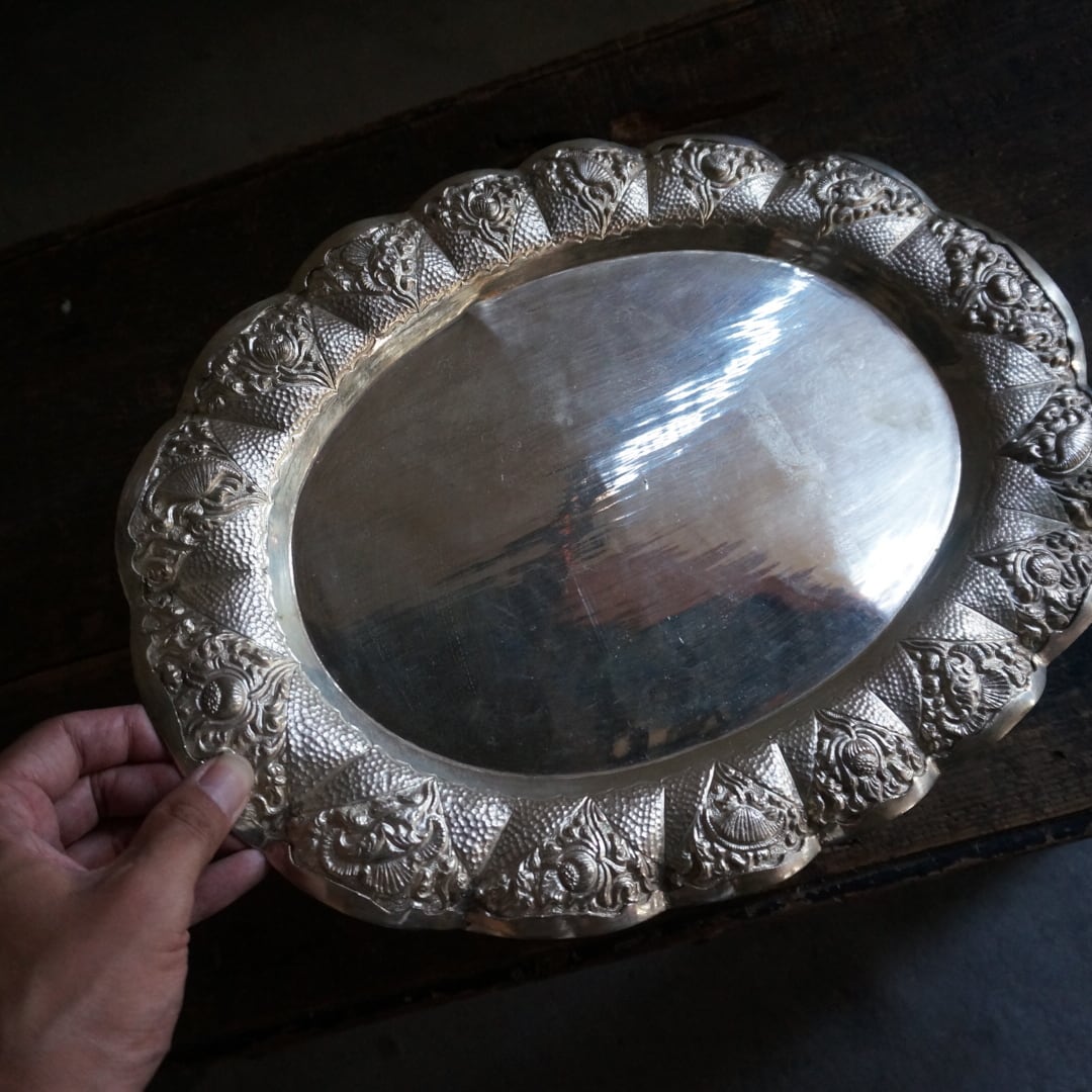 古い ステンレス 大きな トレイ トレー 盆 古道具 アンティーク 古いインドのトレー | Konishi Koffee web shop