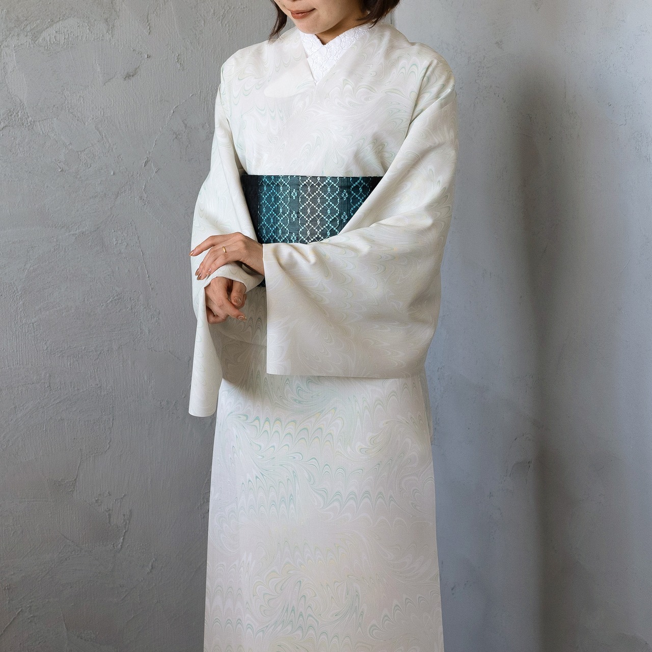 「清浄な山風」ピーコック崩し柄〜セオアルファ〜セオアルファ〜浴衣・夏着物・単衣