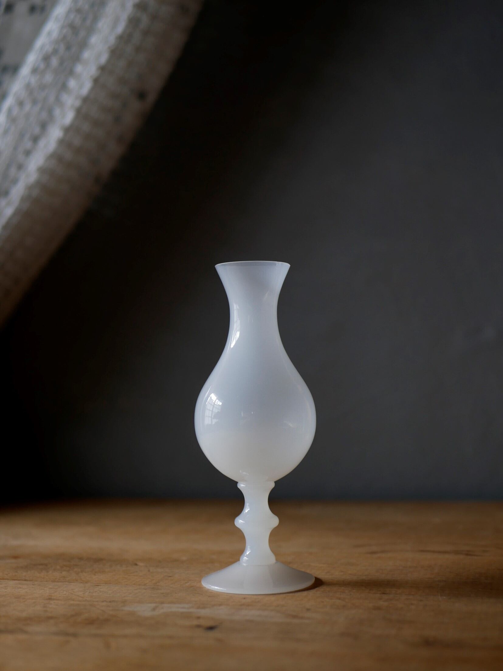 no.1 オパリンガラス フラワーベース フランスヴィンテージ ブロカントのある暮らし