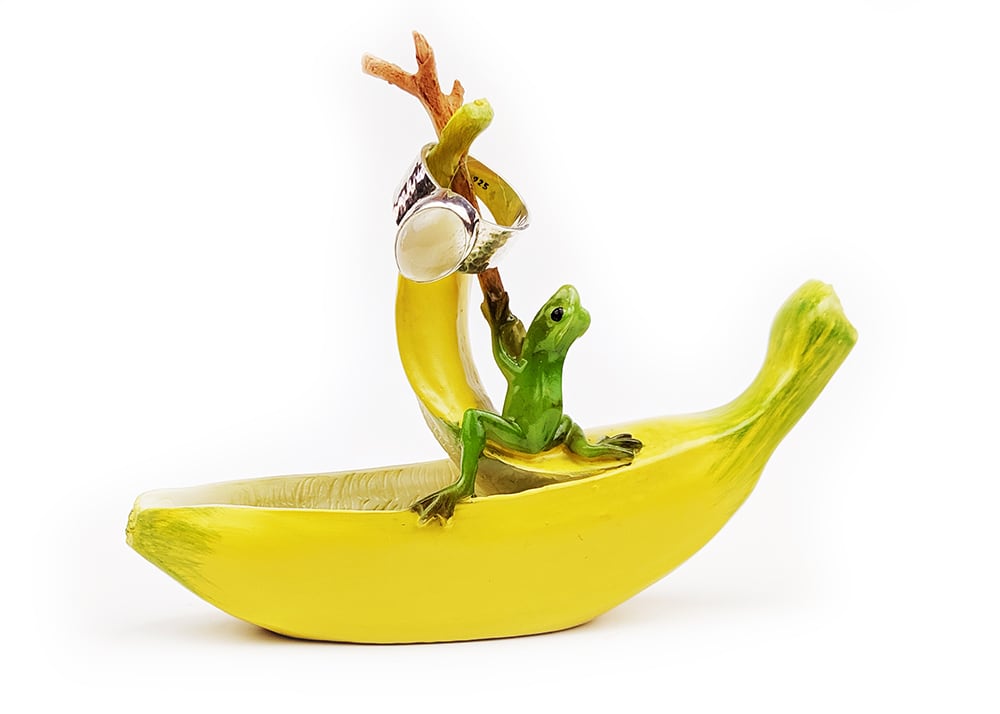 カエルオブジェ 小さなヨットのトレイ バナナボートと蛙 | caeru