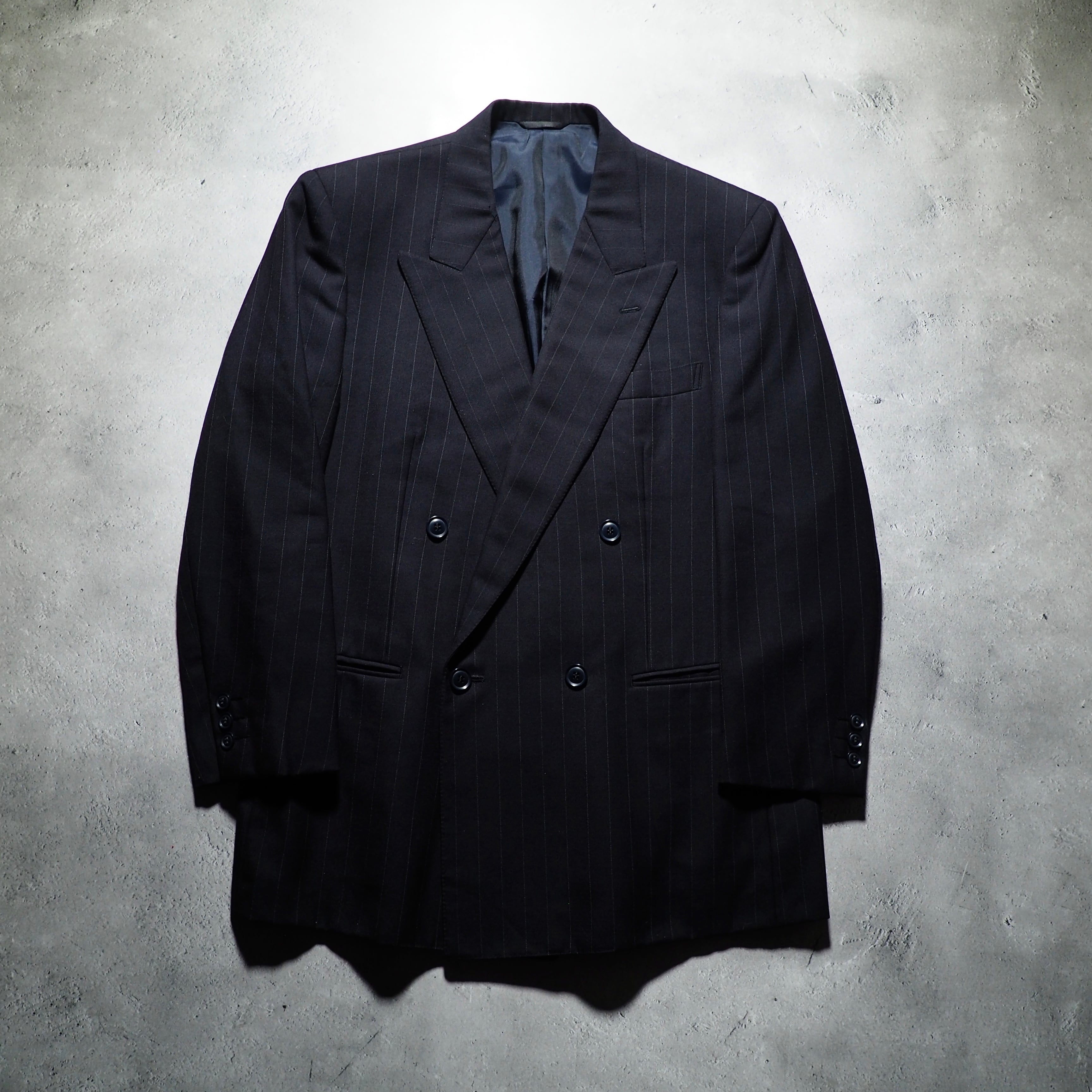 1980 - 90s Beautiful Black stripe vintage Double tailored jacket