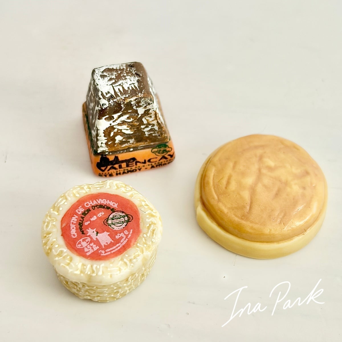 フランスの有名なチーズ フェーヴ フェーブ フランス製 ミニチュア