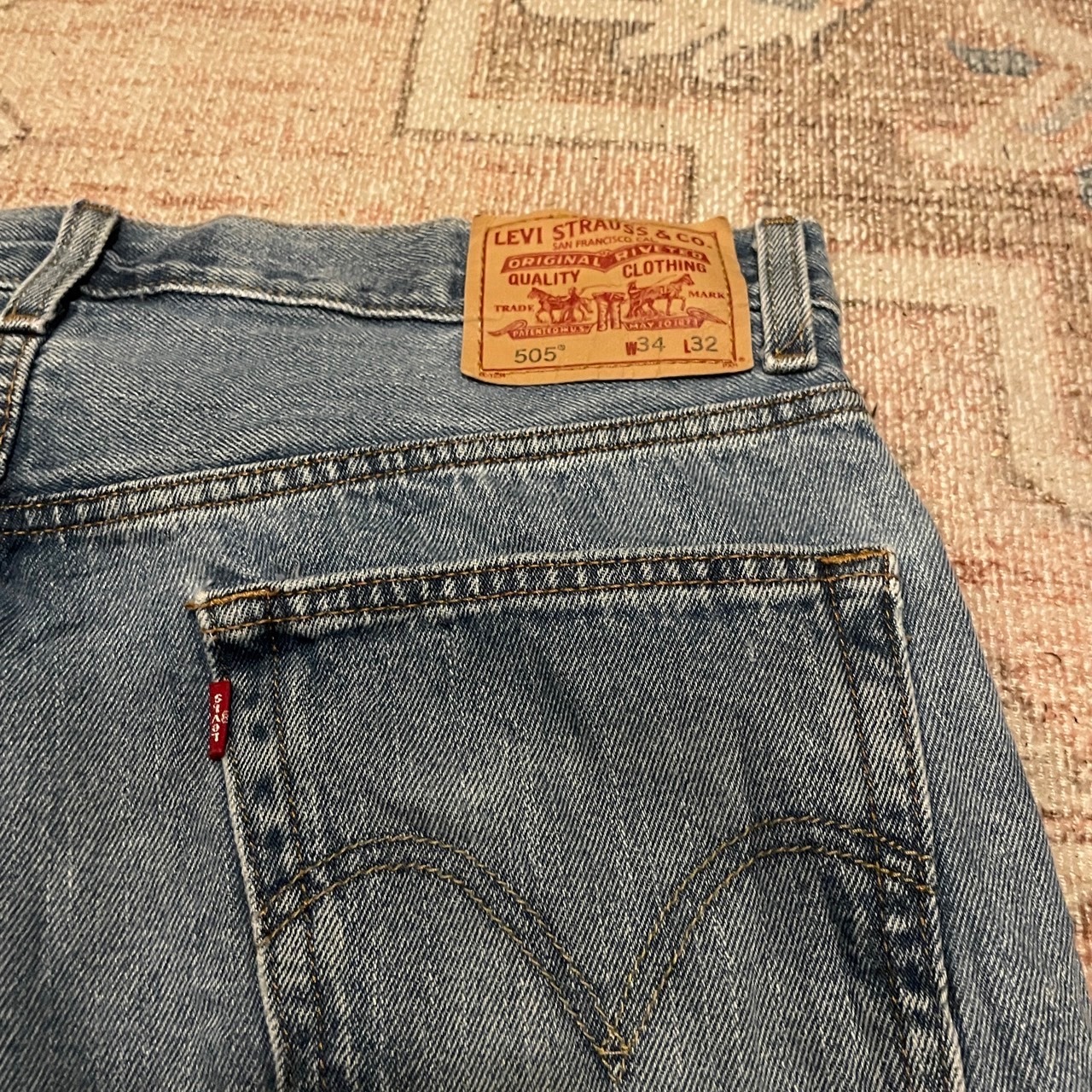 Levi’s 505 / 34×32 / indigo denim pants / jeans