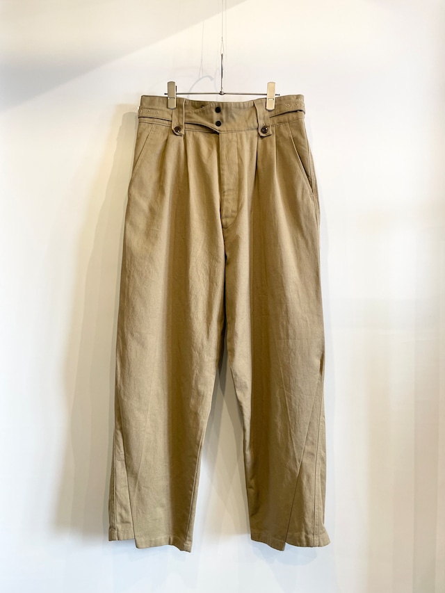 TrAnsference darts tapered baggy Gurkha pants - sand