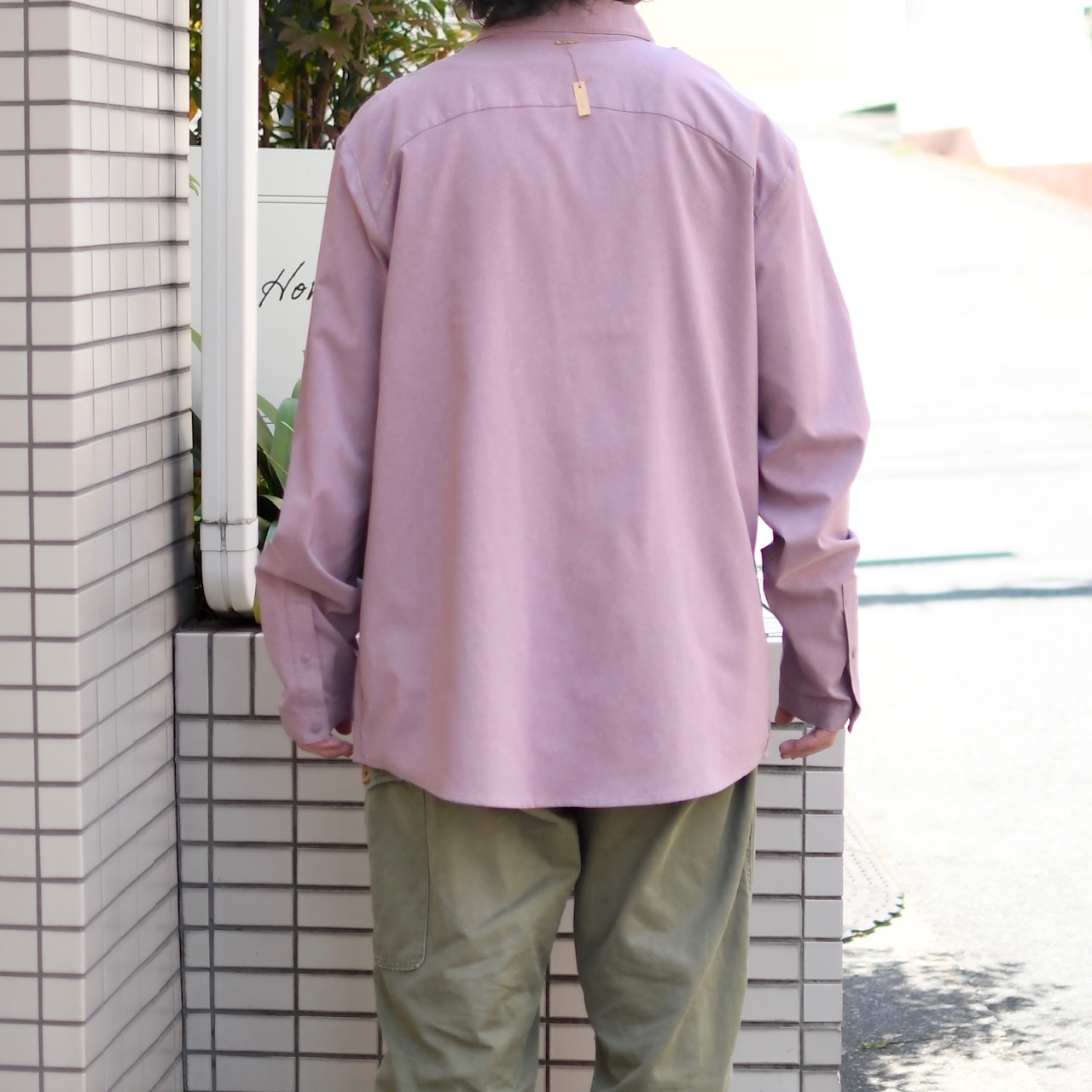 snap button design shirt marble pink