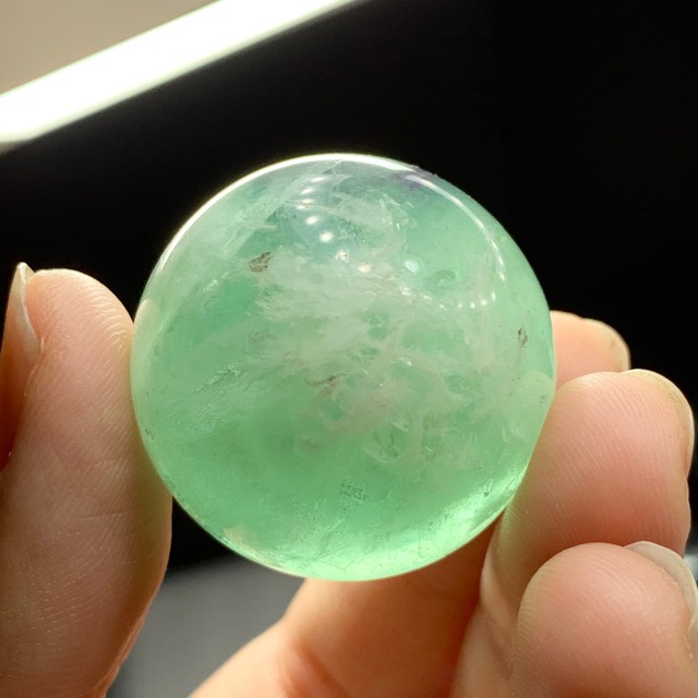 6.エンジェルフェザーグリーンフローライトスフィア