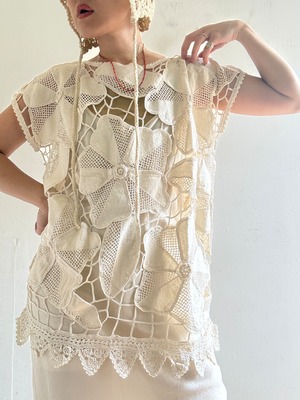1970s Deadstock "Lim's" Crochet Top
