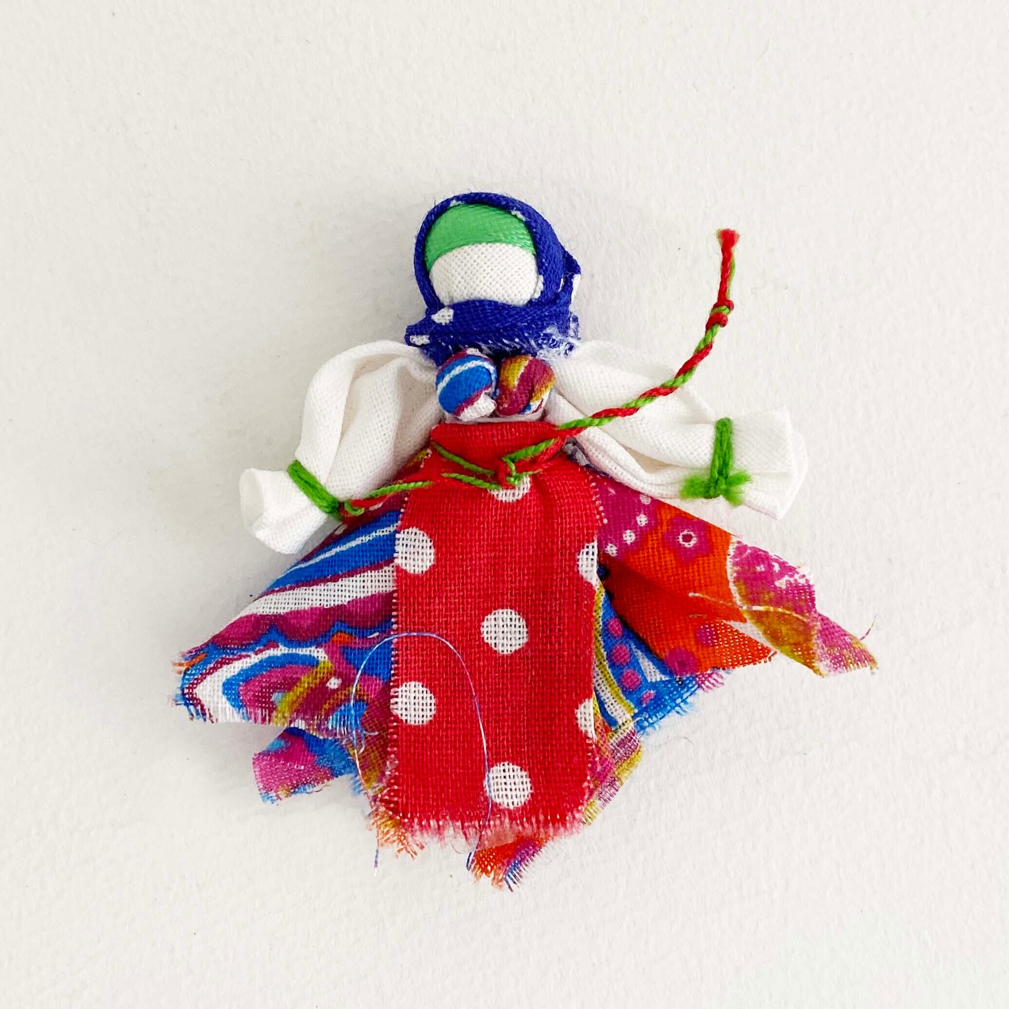 ロシアの布人形（水玉）