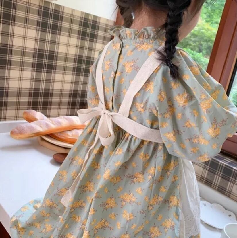 フラワーレースエプロンワンピース》》》》》》海外子供服 キッズ 女の子 プチプラ ワンピース レース ドレス