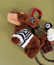 【直営限定ITEM】ドレスアップダックスフンド×スイーツBAGチャーム　CQ-47503H