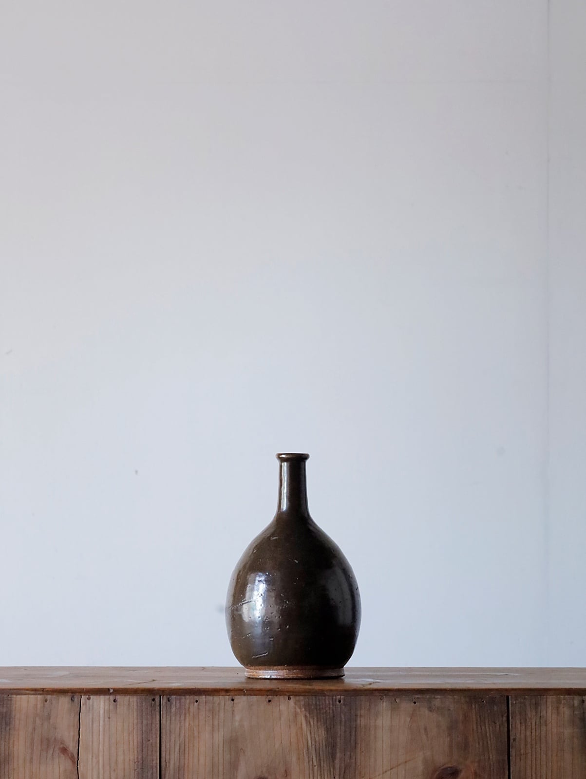 花器／徳利 黒薩摩【込】 | アルドマ 古道具・古家具・アンティーク