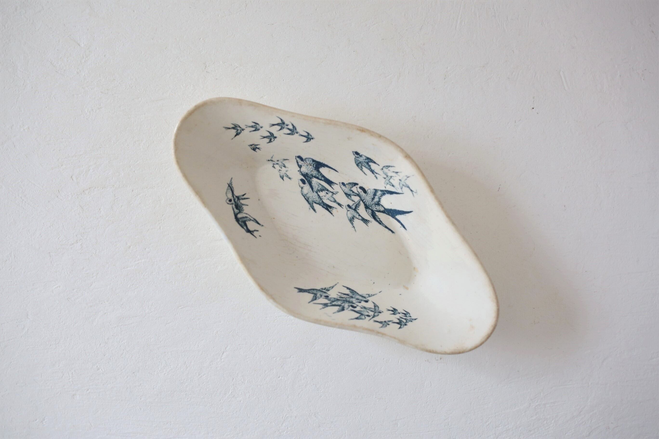 フランス アンティーク ツバメが舞うラヴィエ N-03749