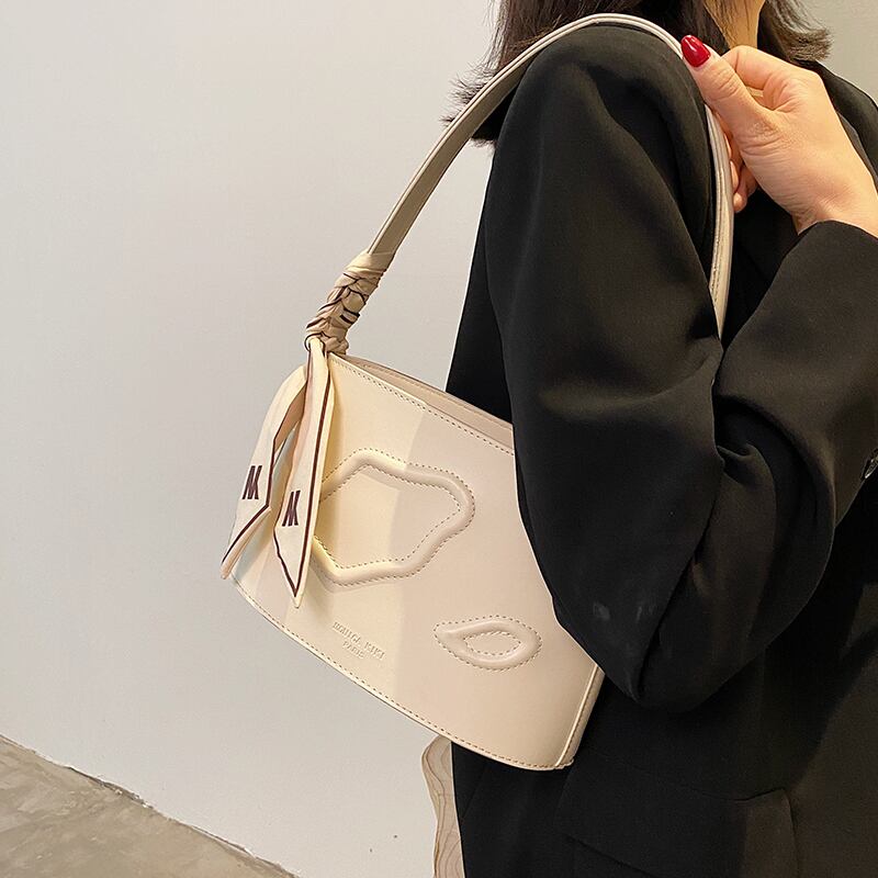 レッドサマー 夏物 Tiancai_Wing_Bag63088598821