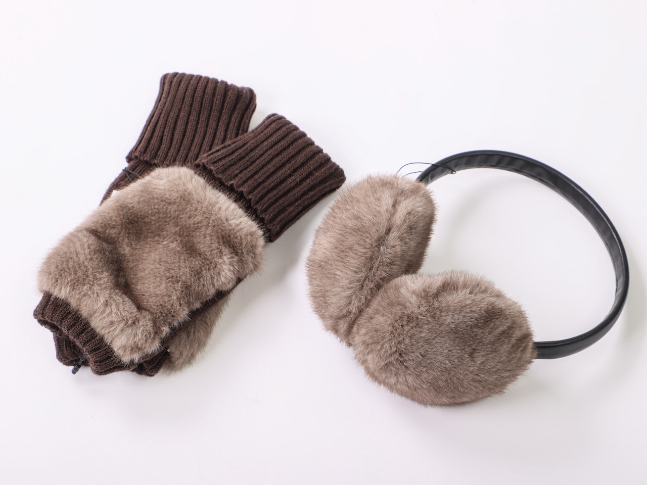 BRAHMIN(ミンク調イヤーウォーマー)