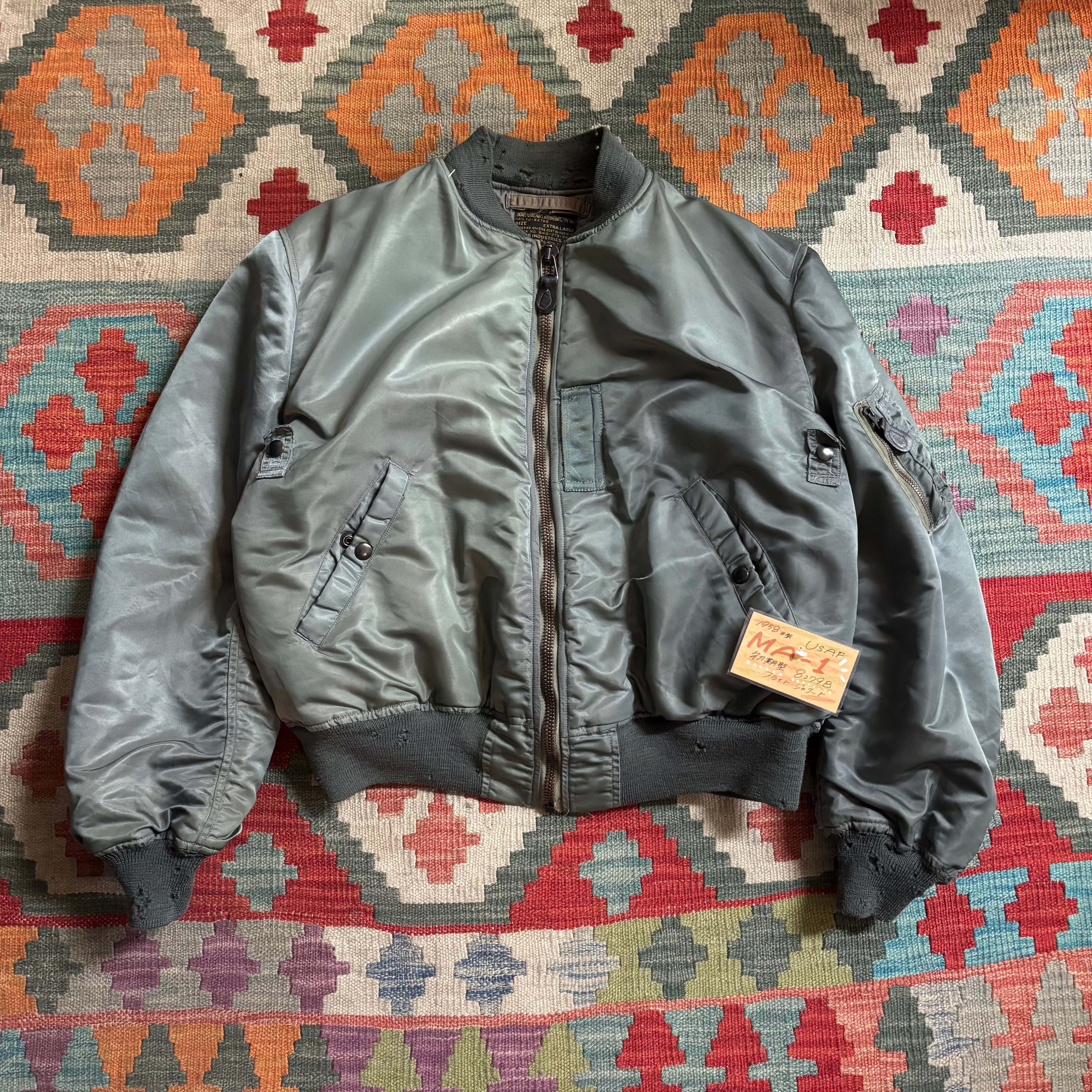 モ*ズ様 50s 米軍実物MA-1 USAF 1958年 8279B Faded 1950s MA-1 MIL-J-8279B | BOW & ARROW WEB STORE