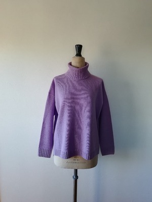 【Shiratakaknitichi】軽くてふんわり暖か♡ウール混タートルネックプルオーバー  ライラック
