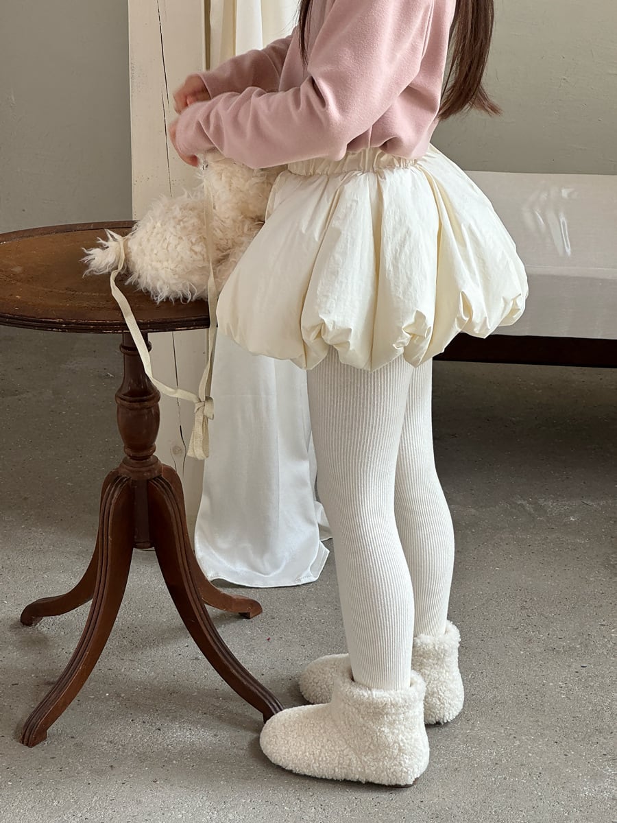 インパン付きアイボリーバルーンスカート