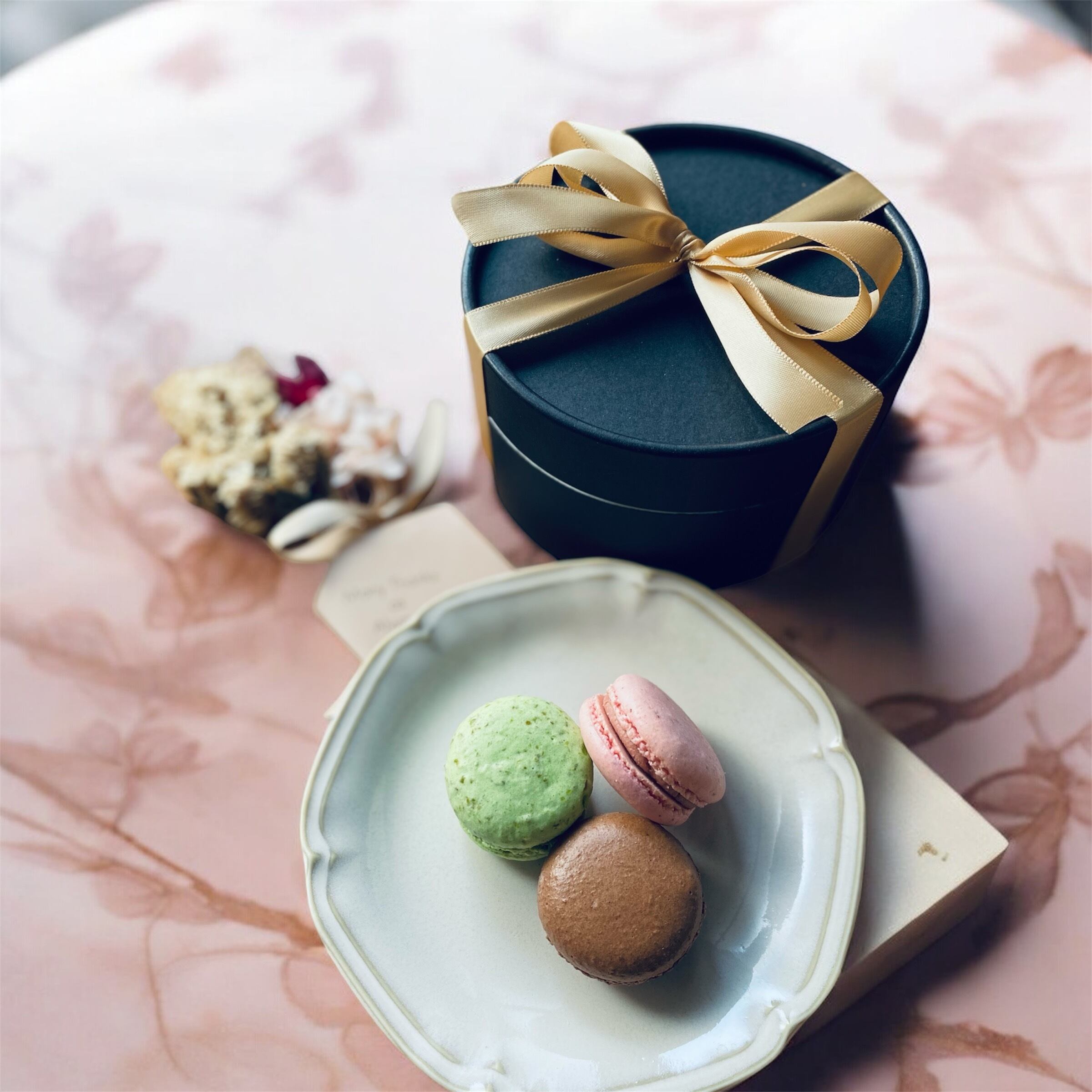 マカロンギフトBOX(6個入り) | KozueSweets