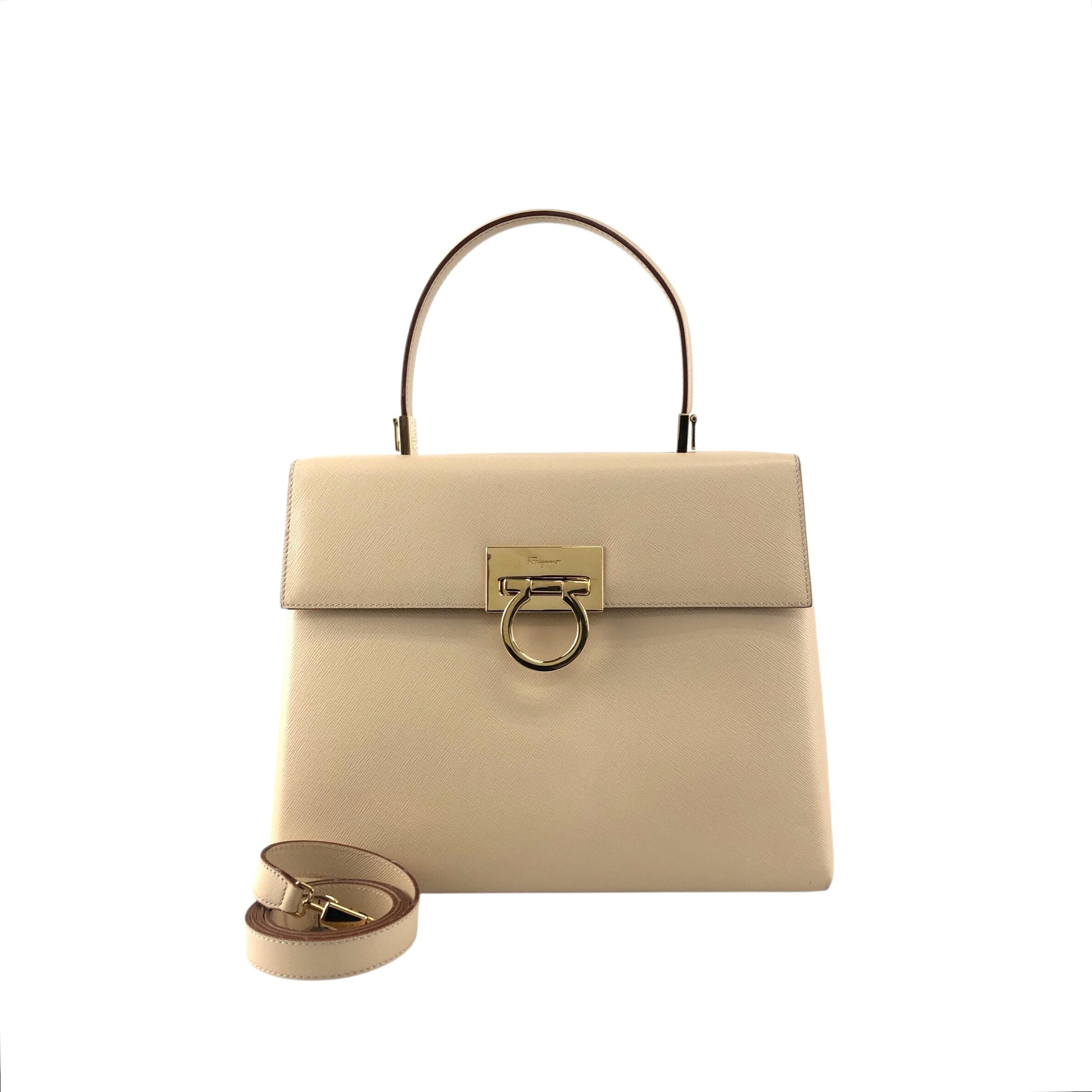 ☆極美品☆サルヴァトーレフェラガモパーティバックベージュ2wayゴールド