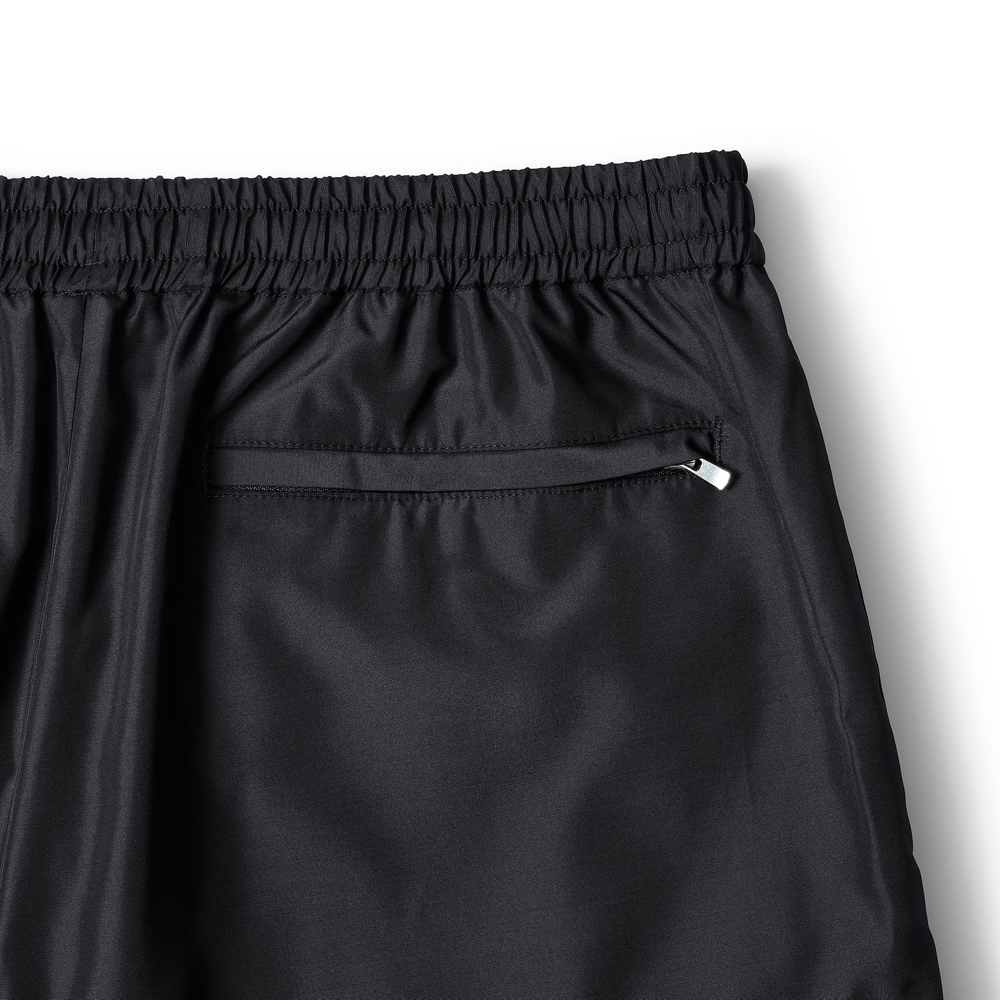 everyone nylon silk short pants (BLACK) | everyone