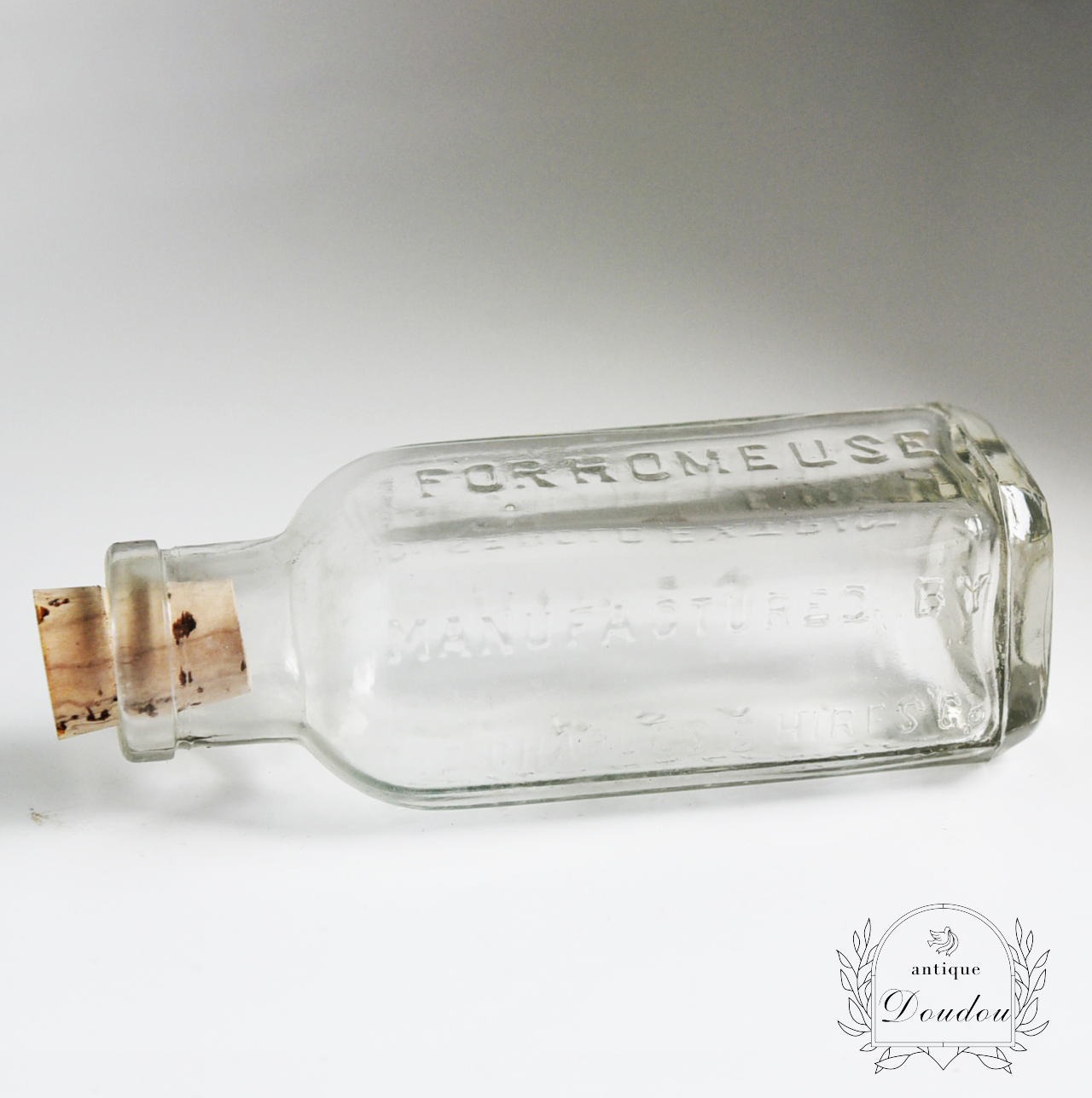 アンティーク 薬瓶 ガラスボトルHIRES HOUSEHOLD EXTRACT【sa685】