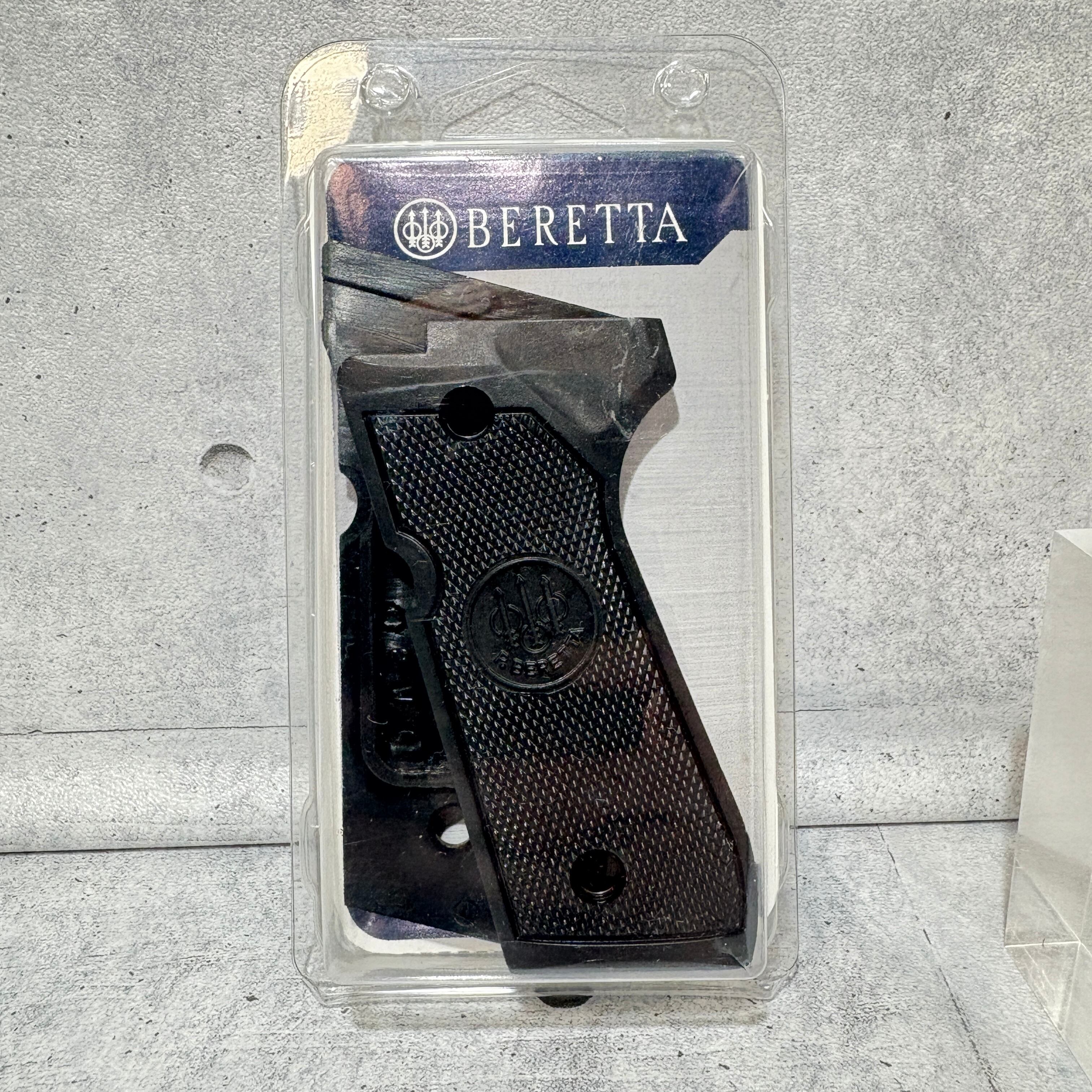 中古美品】 KSC U.S.9mm M9 HW システム7 ヘヴィーウェイト+ベレッタ