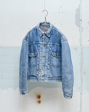 vintage “LEVI'S” 517XX, 2nd type blanket lined denim jacket / BIG-E / big size with side panels / heavily faded & distressed