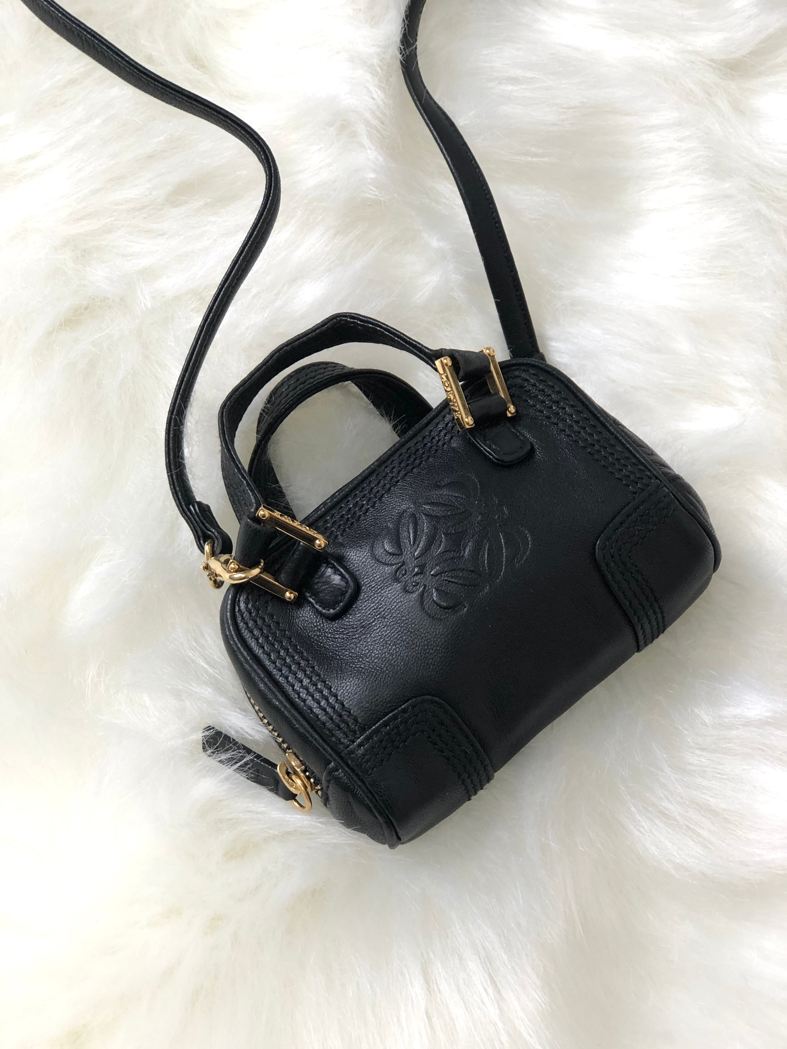 LOEWE ロエベ アナグラム レザー マイクロ 2way コインケース ブラック