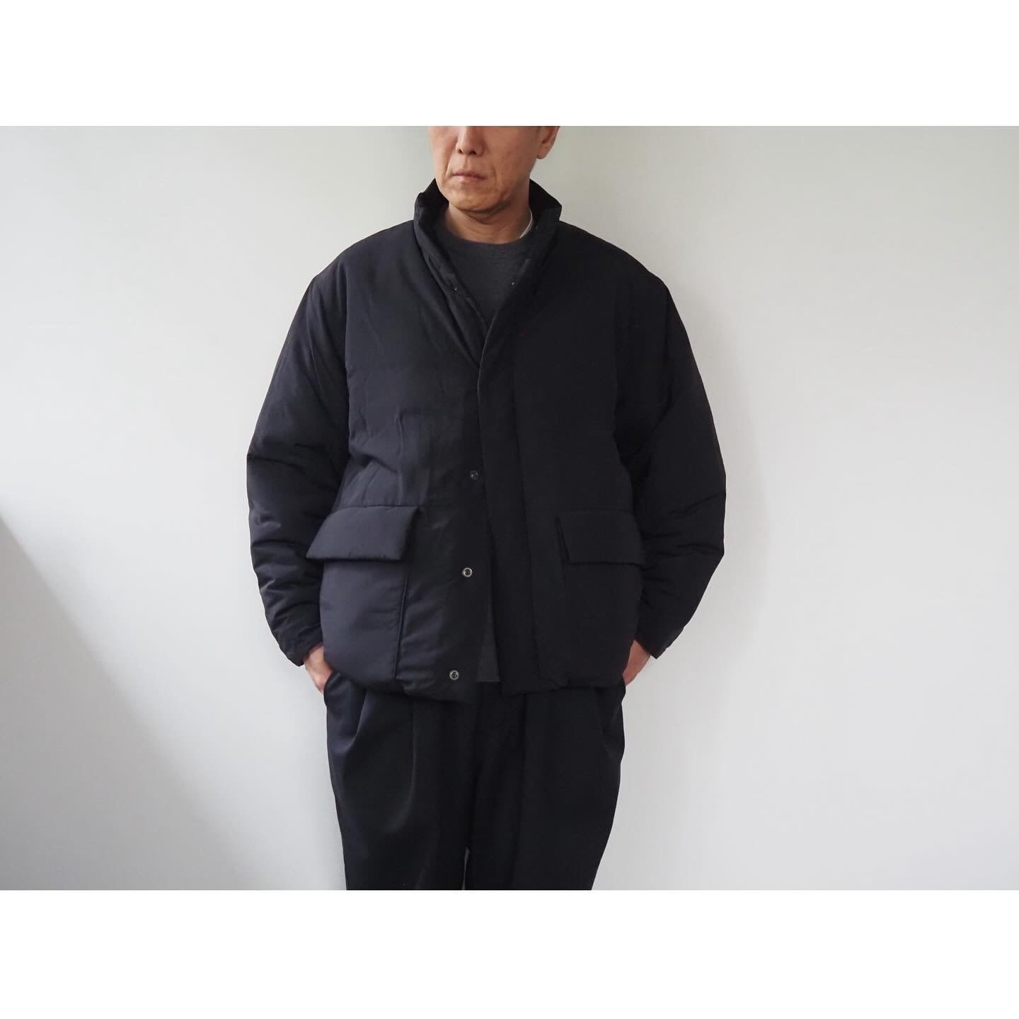 STILL BY HAND(スティル バイ ハンド) Nylon Round Puffy Blouson