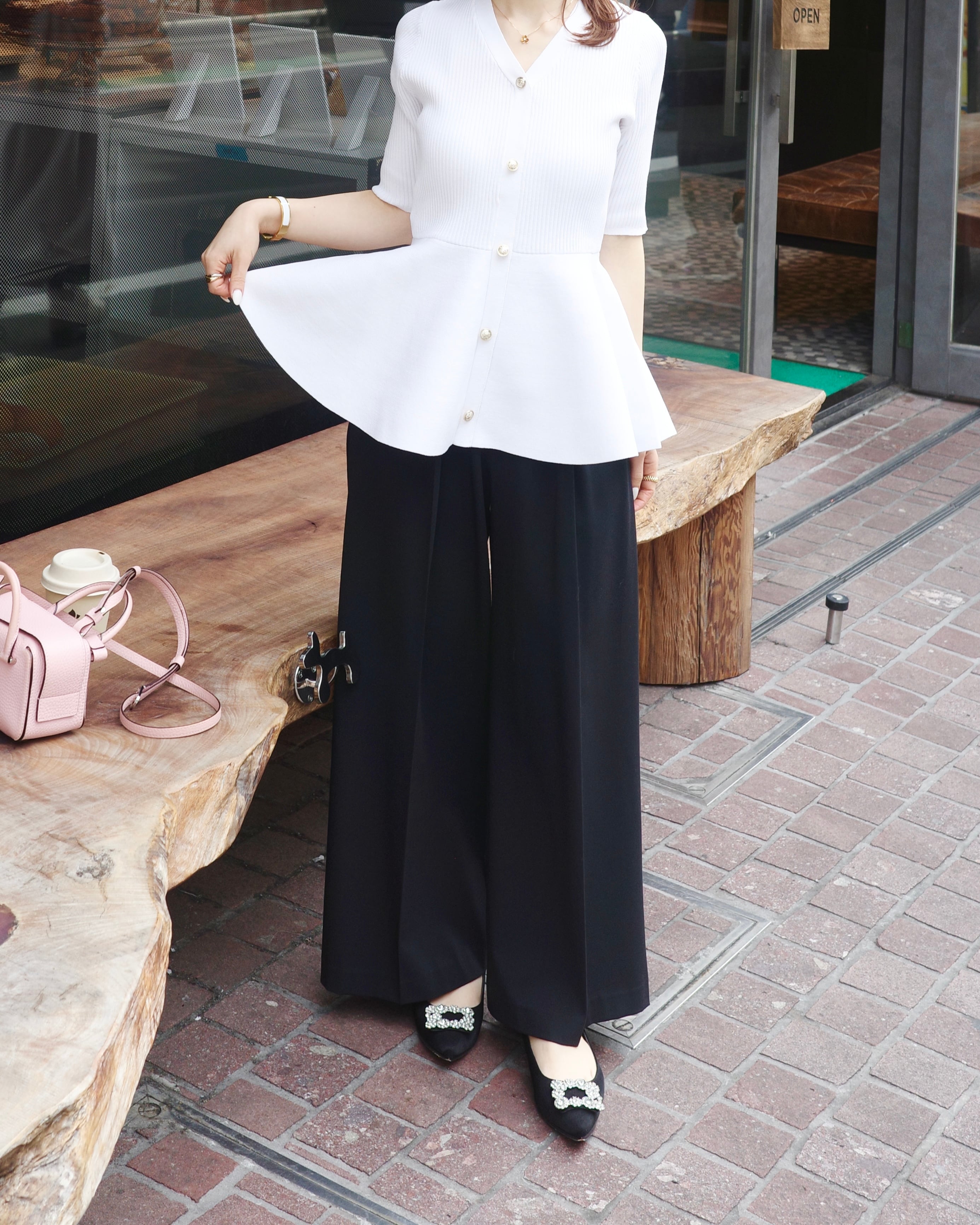 ribbon tuck pants / rich black | hitomi