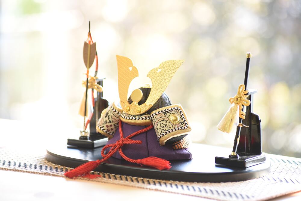 端午の節句『吉祥かぶと』兜 かぶと 木目込み 端午の節句 木目込み【兜飾り】 | 【有松人形工房】江戸木目込み人形