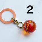 【金具ゴールド】まんまる、つやつや、ふたつとない。実物をお届け！レジンヨーヨーチャームャーム✨数量限定