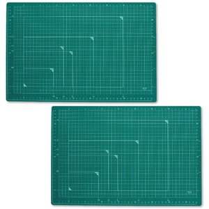 【人気】プラス カッターマット カッティングマット 両面 A3 300×450mm グリーン 2枚 CS-A3 48-584×2