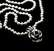 BALL CHAIN [ROSE] in collaboration with SUGIZO / ローズペンダント・スギゾーコラボレーション ボールチェーン付き
