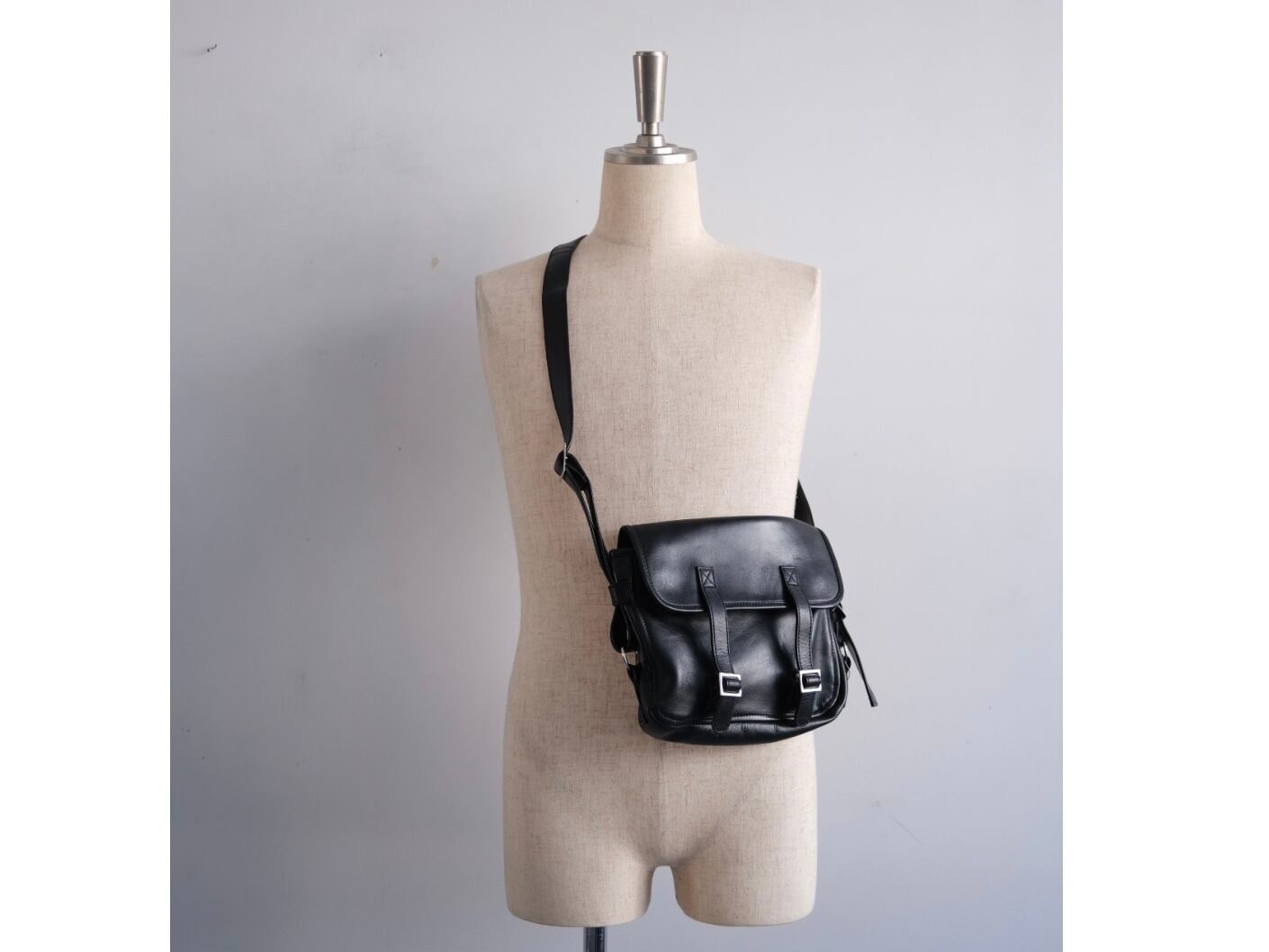 CCU” FLAP SHOULDER BAG S” for LAPEL | Lapel online store