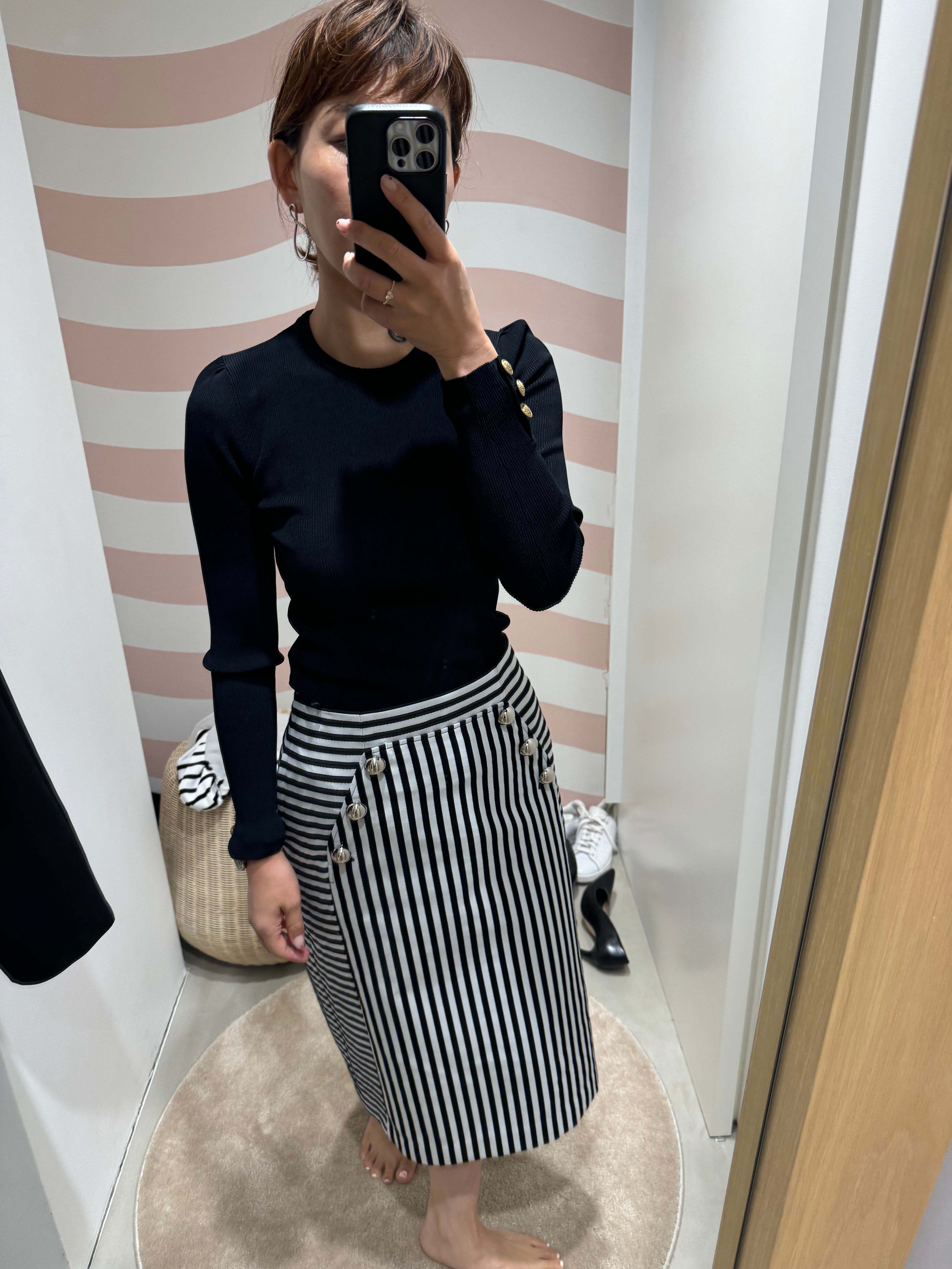 BORDERS at BALCONY RIB KNIT TOP | FLICKA ASHIYA