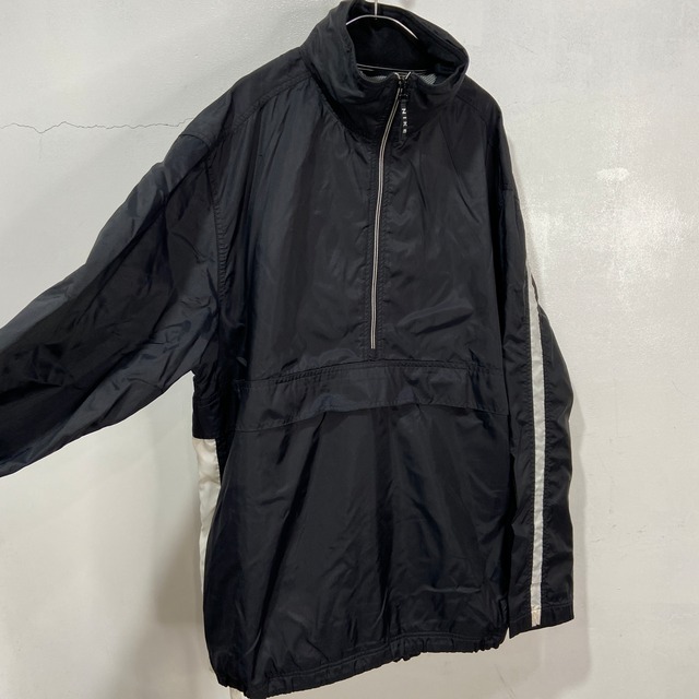 NIKE ハーフジップナイロンプルオーバー ウィンドブレーカー ブラック XL