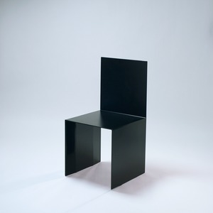 シェーズ・プリエ (黒) -Chaise Pliée (Black) Seat Height 400mm