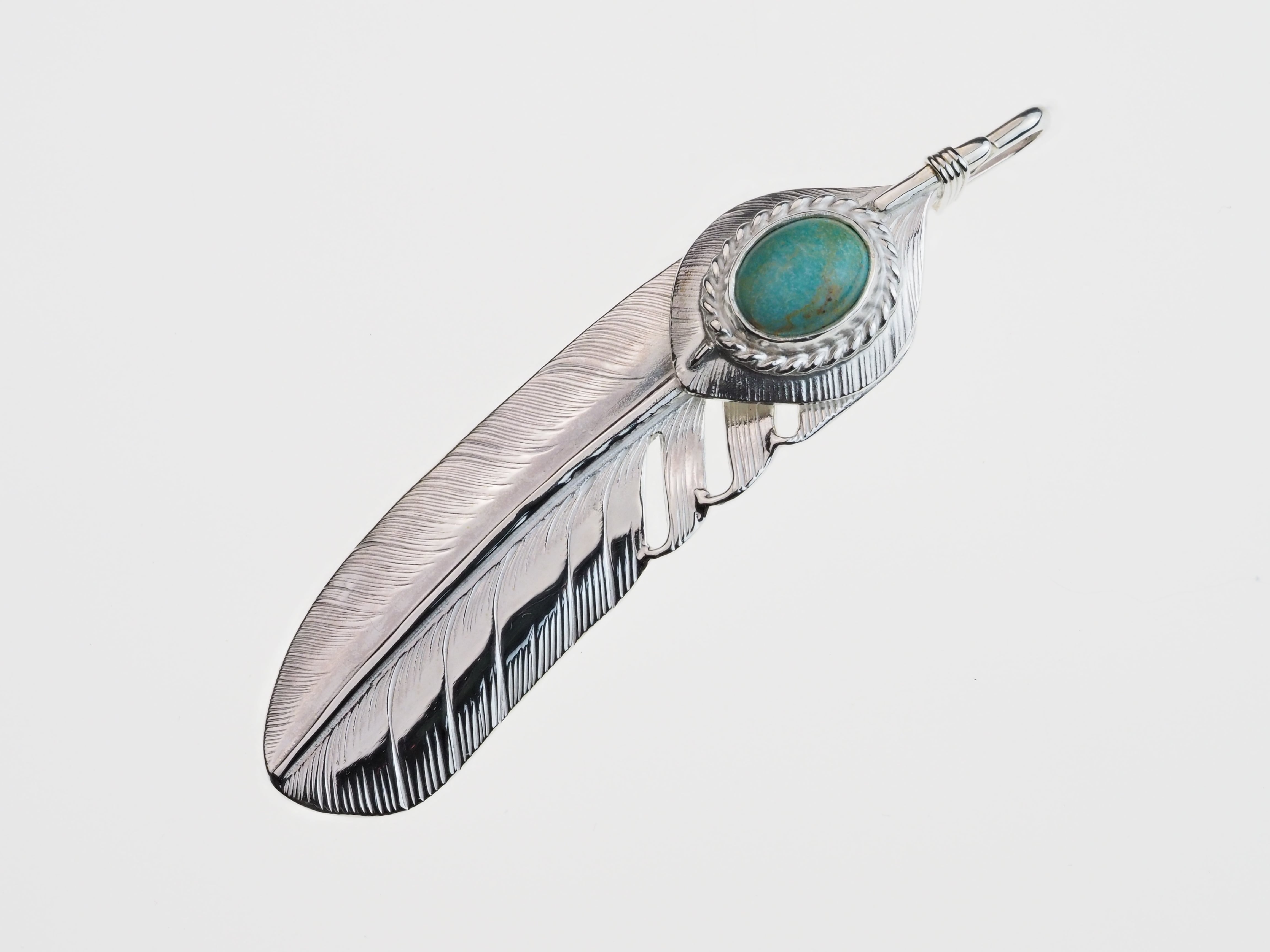 P-066  feather L （R）＋Heart feather＋silver rope (turquoise)