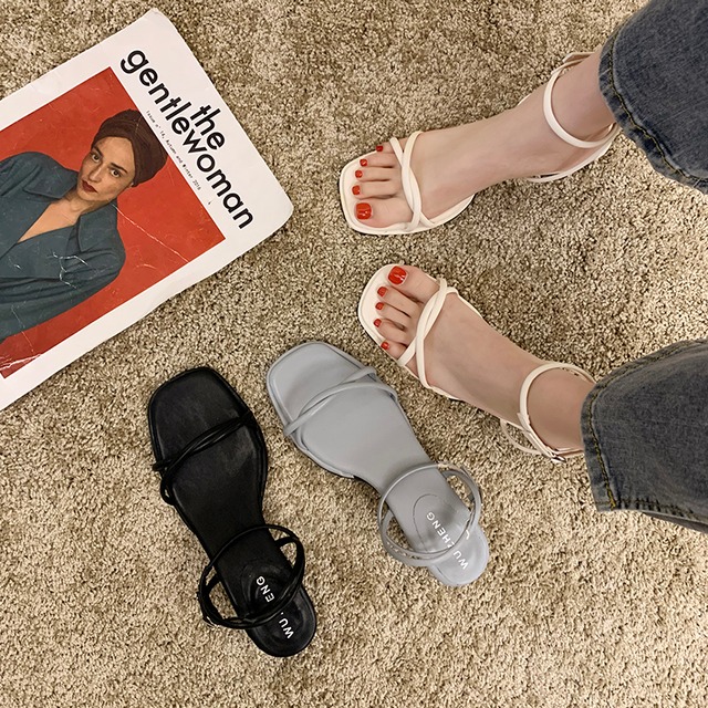 サンダルサマーレッドバックルソリッド カラー 靴 シューズ 夏物 ソリッドカラー 部族の婦人靴58956891915