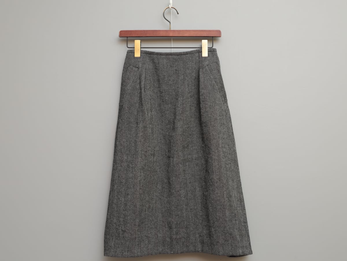 リネンウールヘリンボンのタックスカート COL/白×黒