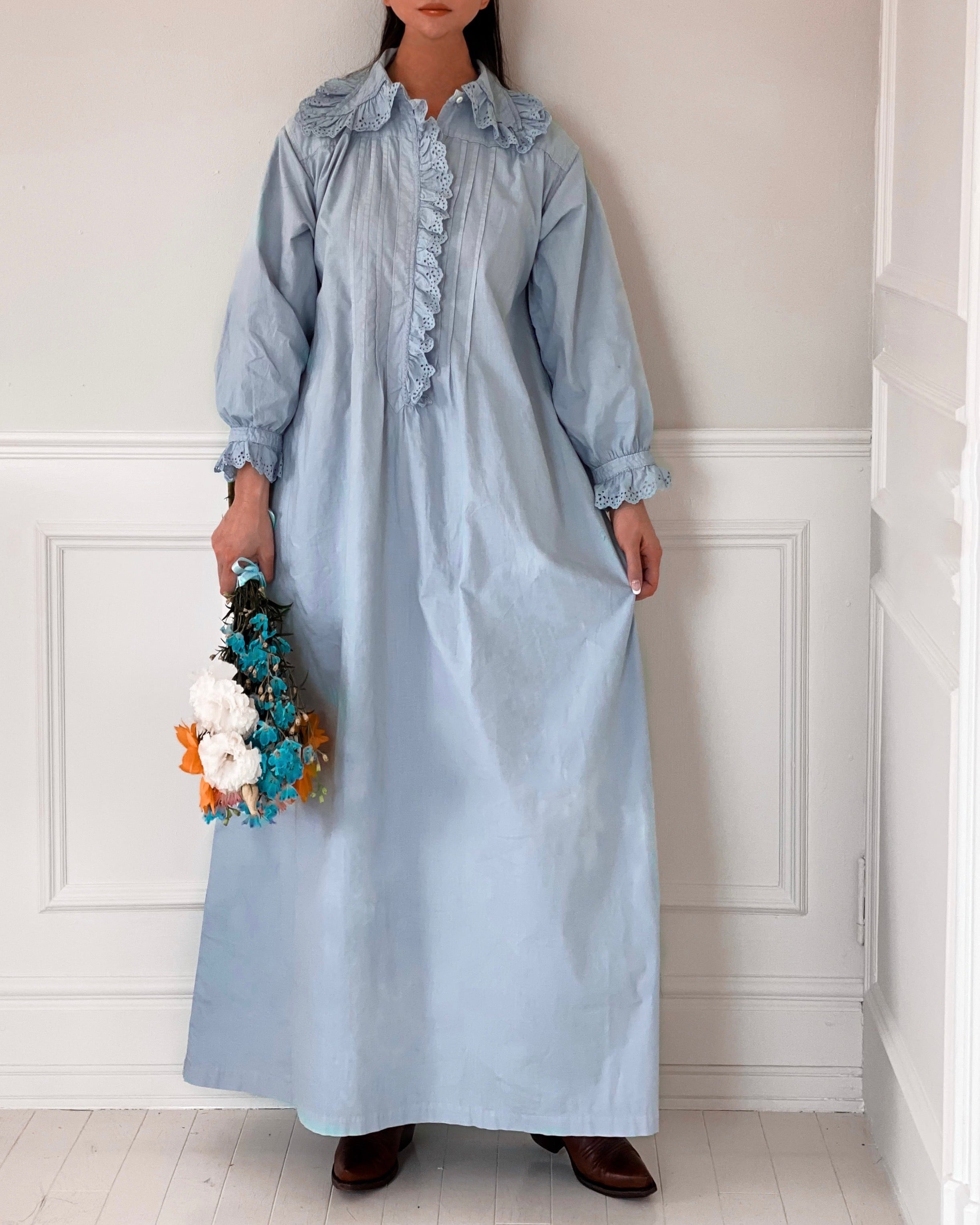 1900's Antique Ice blue Nightdress / フランス アンティーク ナイトドレス - アイスブルー | BOUDOIR  powered by BASE