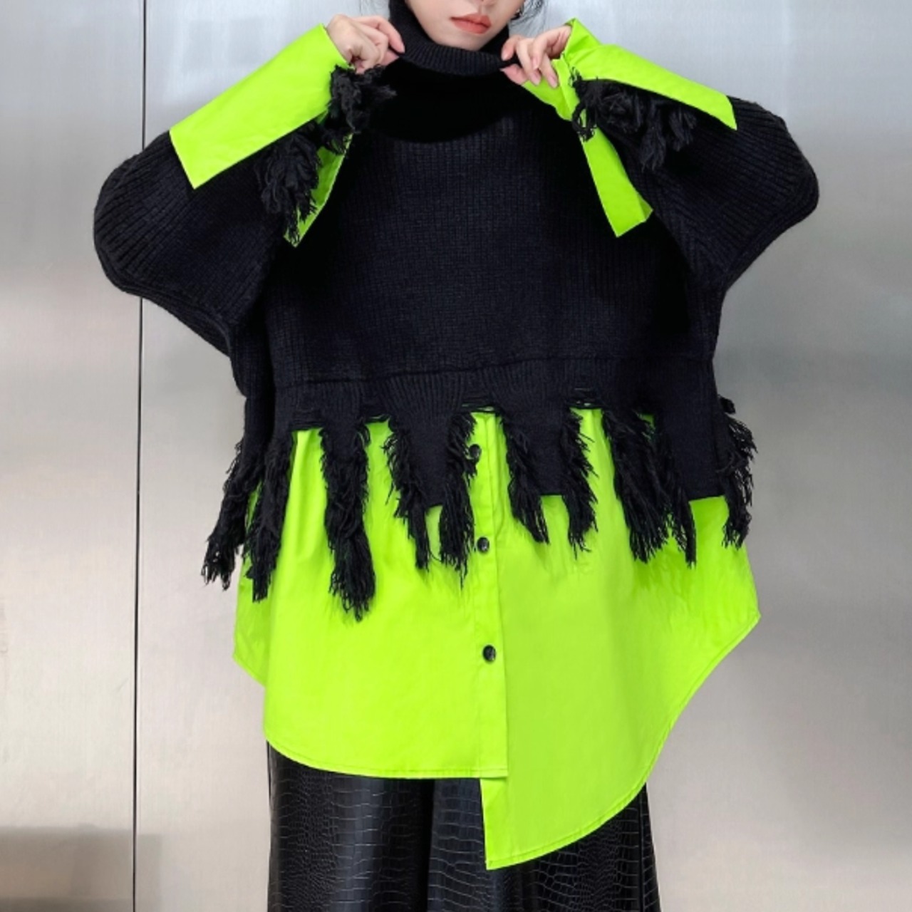 Color-blocking pullover high-neck top (ME140)